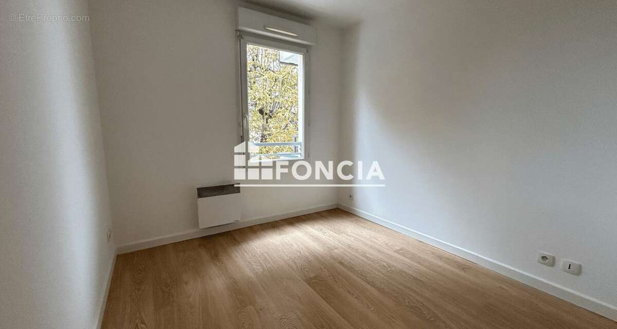 Appartement à MAINVILLIERS