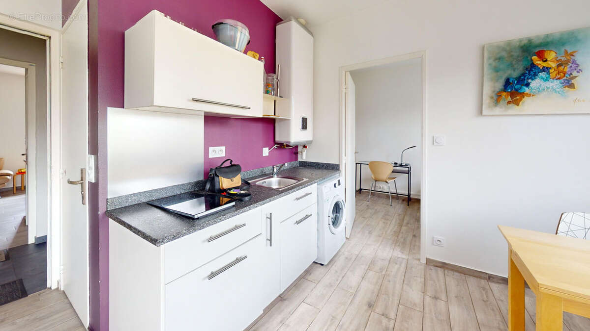 Appartement à SAINT-ETIENNE