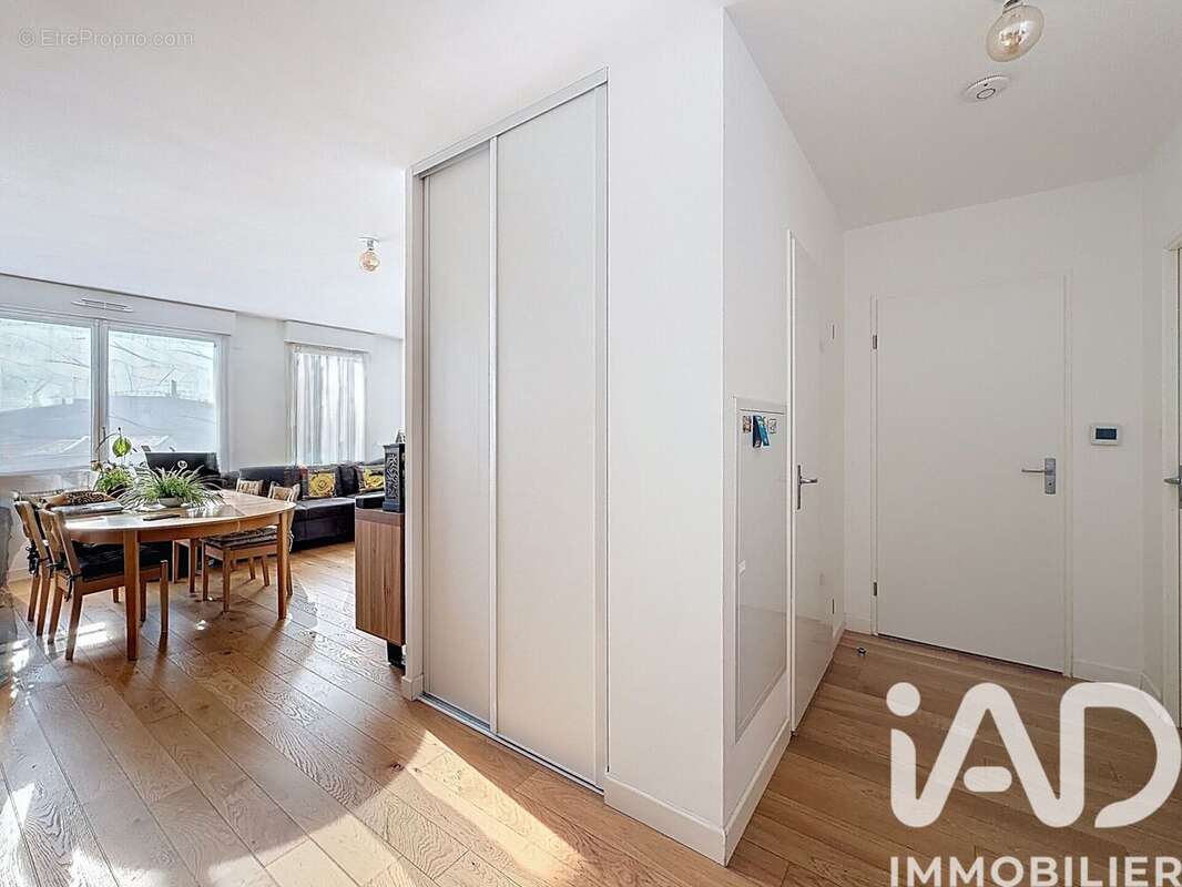Photo 8 - Appartement à IVRY-SUR-SEINE