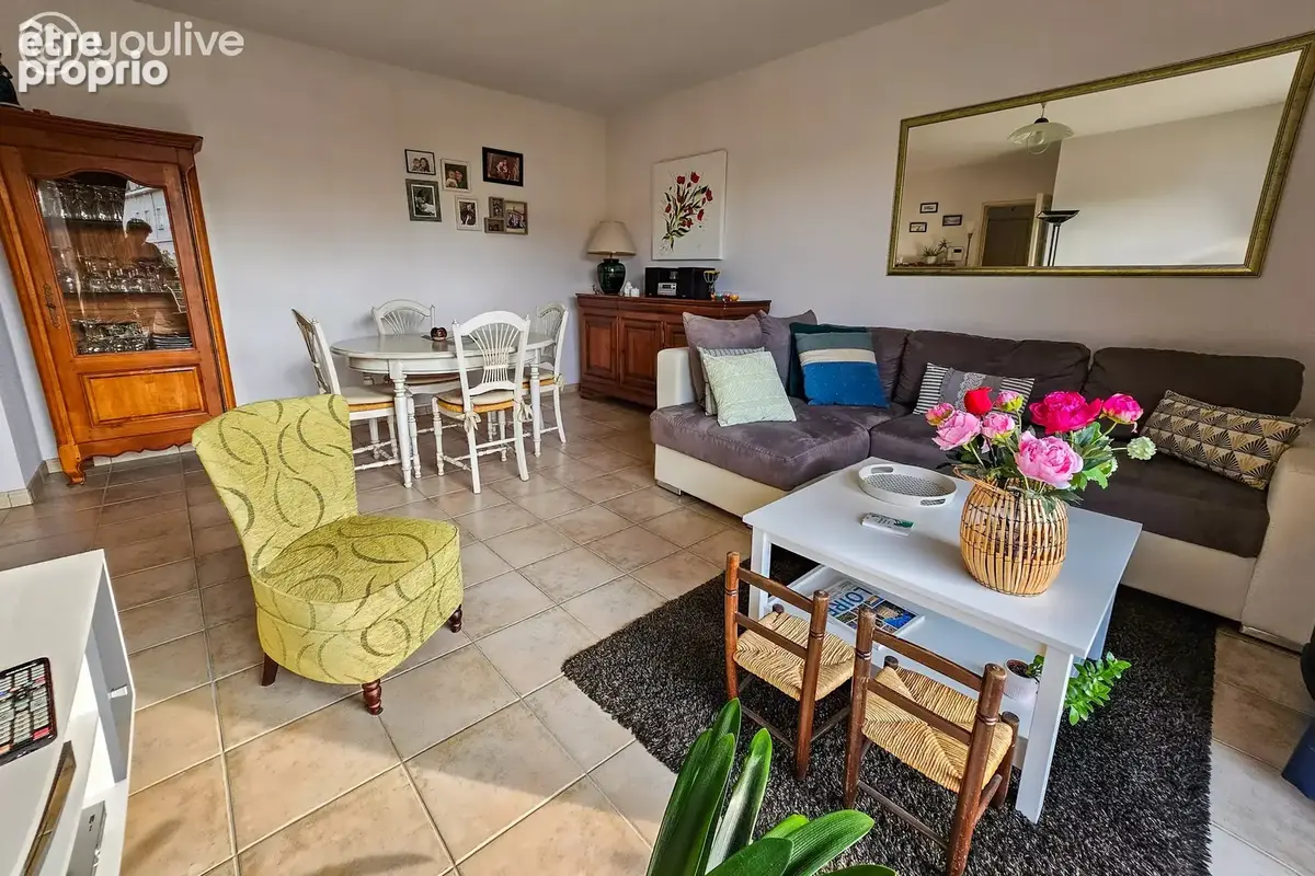 Exclusivité – appartement t2 avec balcon, vue dégagée et parking - photo 4