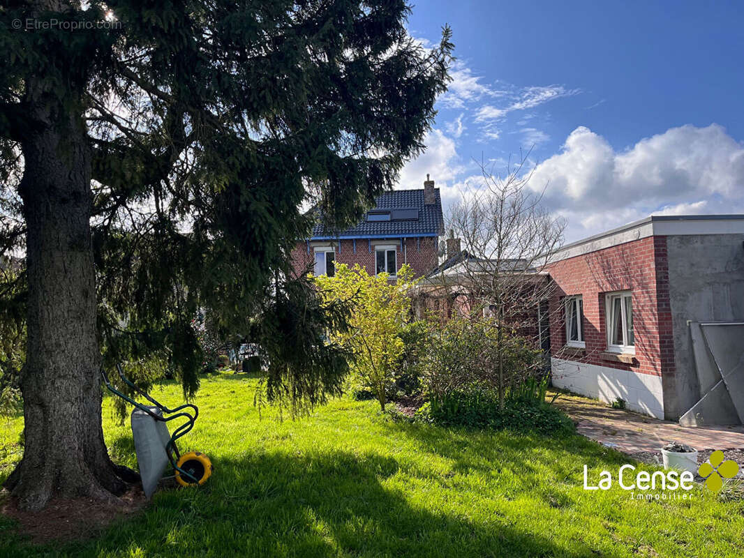 EXCLUSIVITE- BAISIEUX- Maison de caractère 190m² - photo 10