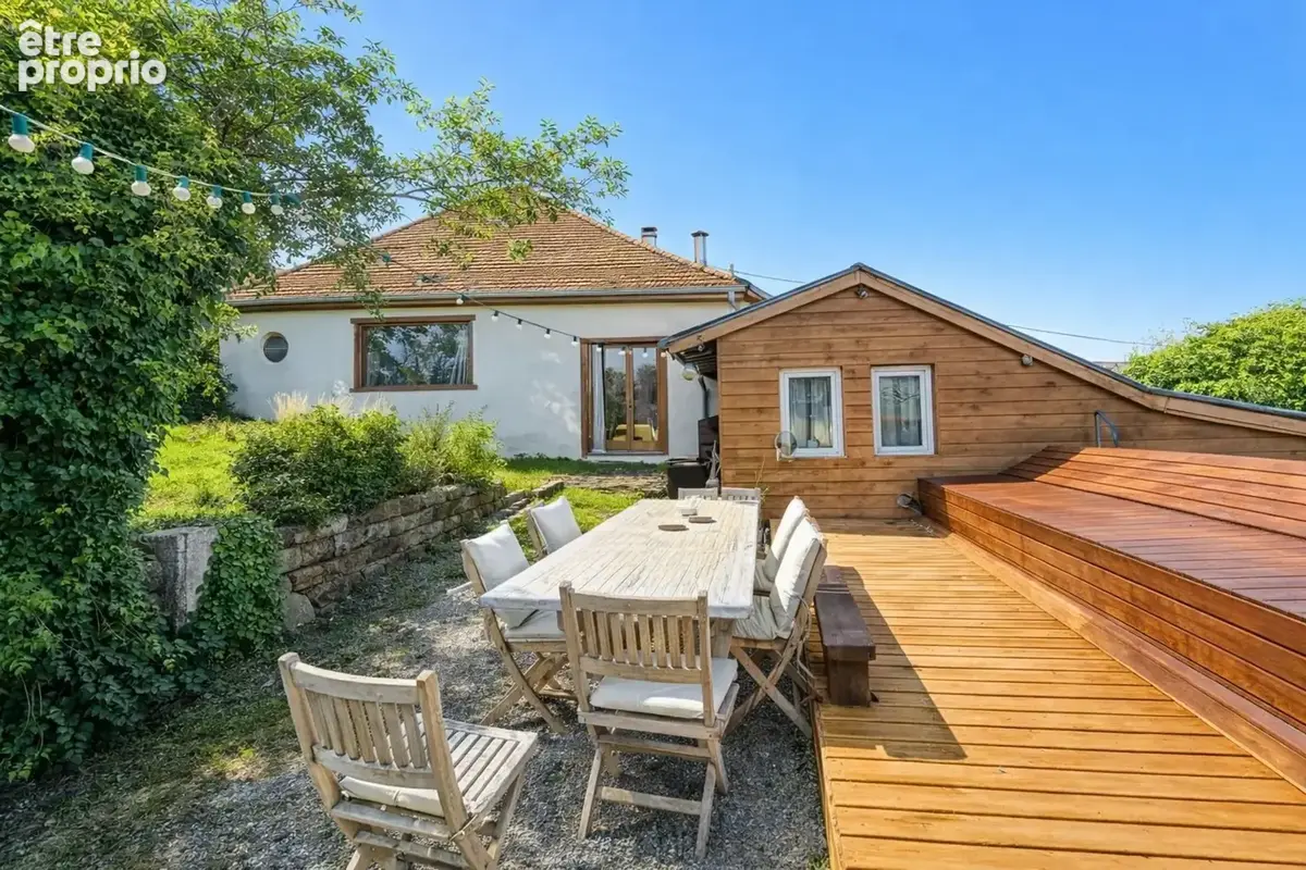 Propriété Dauphinoise 190 m² — 1,2 hectare — Box chevaux — Charancieu - photo 2