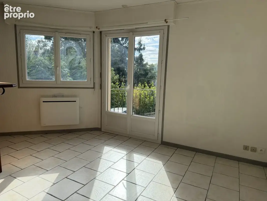 Appartement 2 pièces 45 m² à vendre à Mezy-Sur-Seine (78250) - photo 3