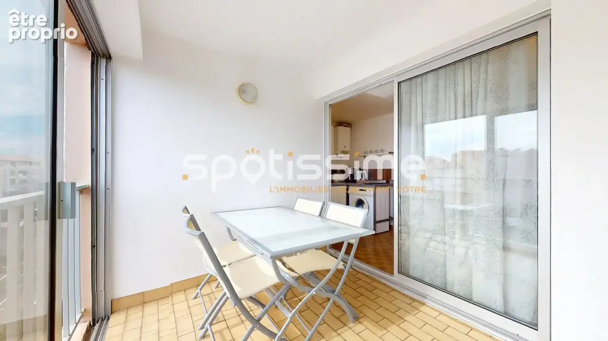 CAP D'AGDE- Môle, 5mn à pied de la plage, Studio cabine avec ascenseur, parking, - photo 2