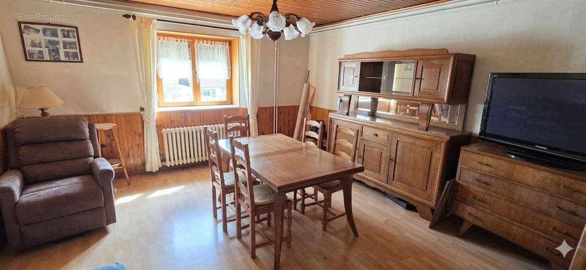 Maison à MORTEAU