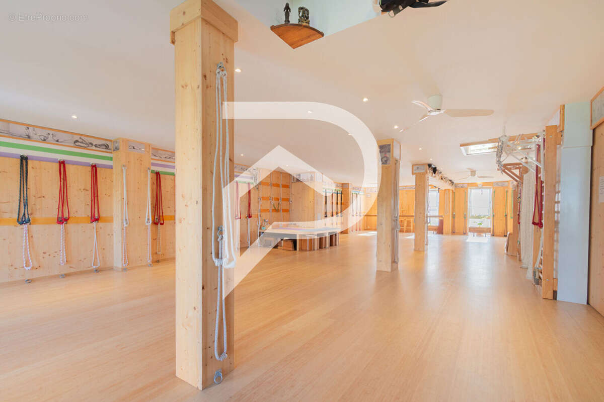 Appartement à MARSEILLE-4E