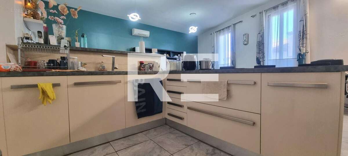 Appartement à LUNEL