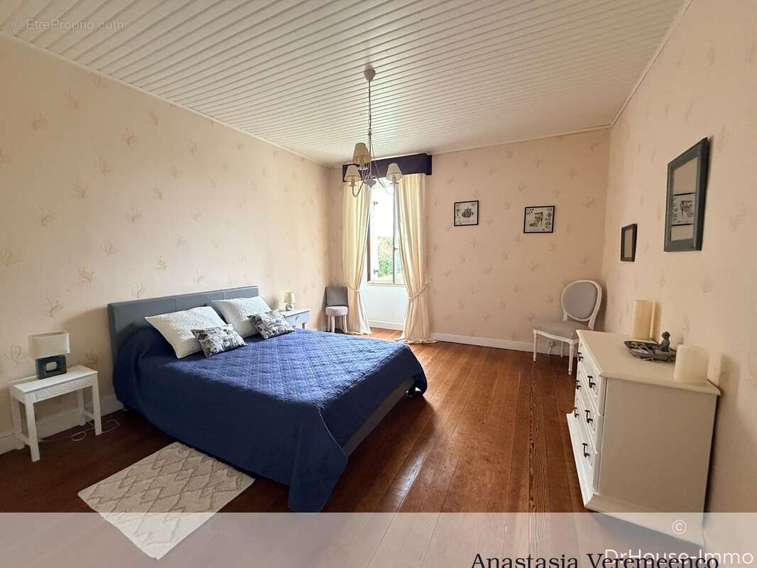 Maison 330 m² à Monsegur  - photo 7