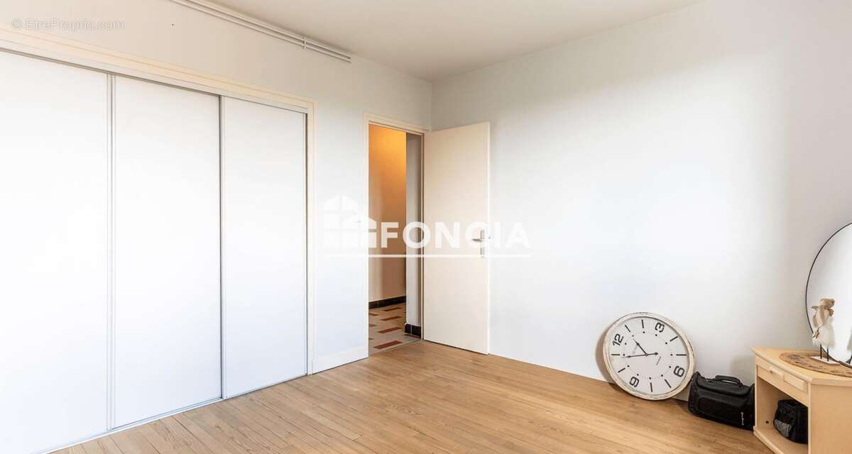 Appartement à GUILHERAND-GRANGES