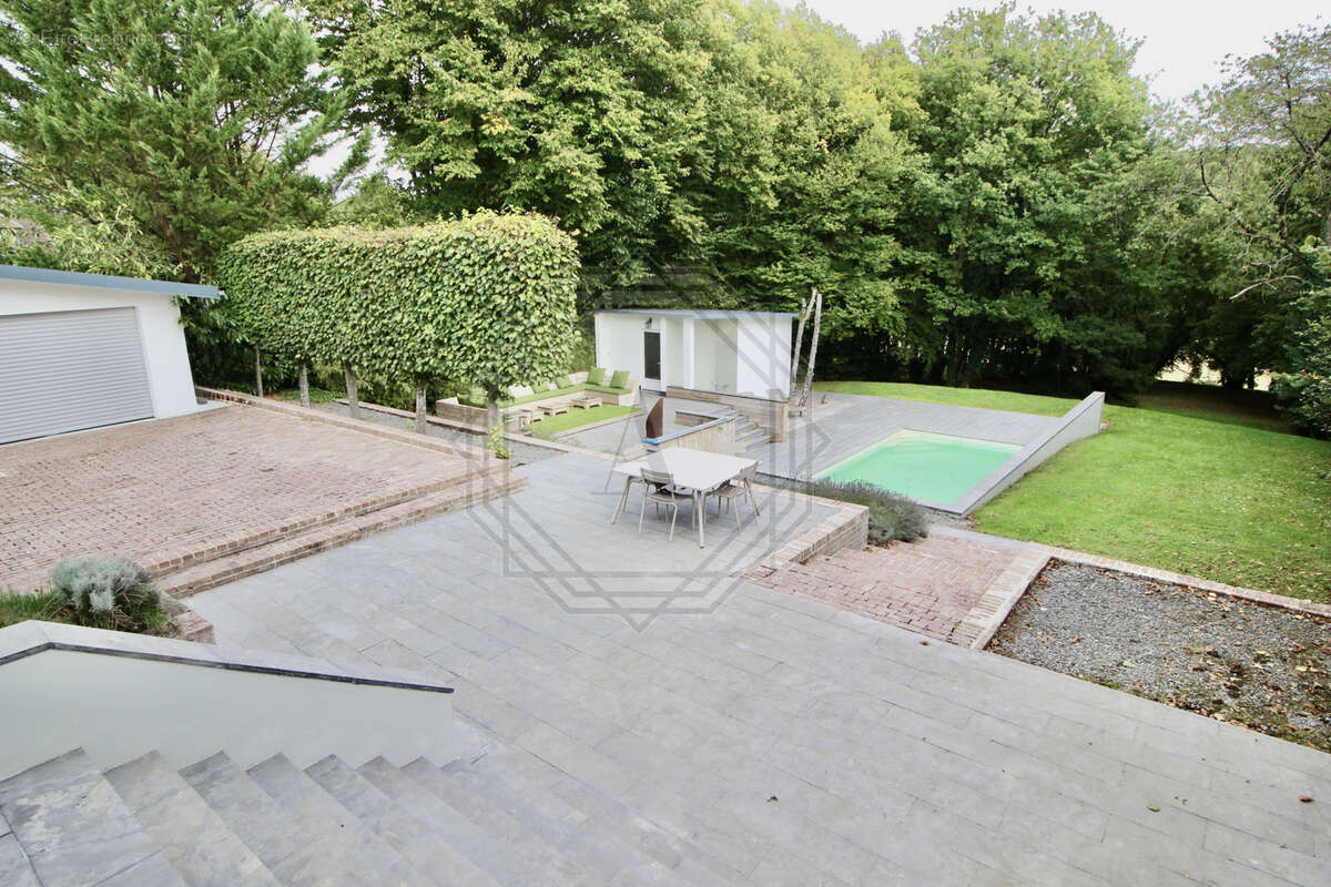 Maison à L&#039;ISLE-ADAM