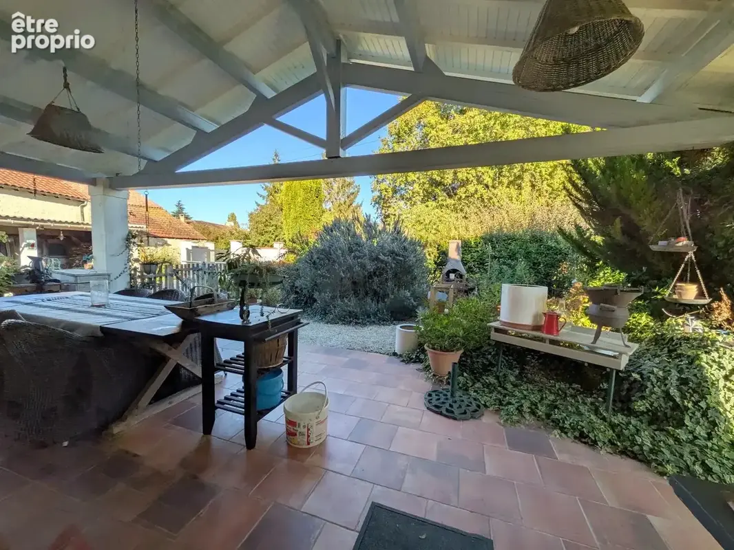 Une heure de Bordeaux - Belle maison économe en énergie avec suites d'invités & petite piscine - photo 7