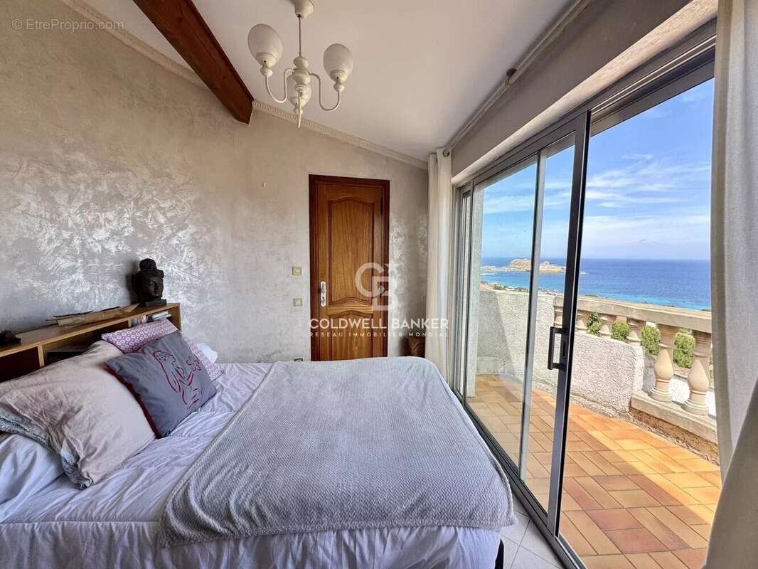 Maison à L&#039;ILE-ROUSSE