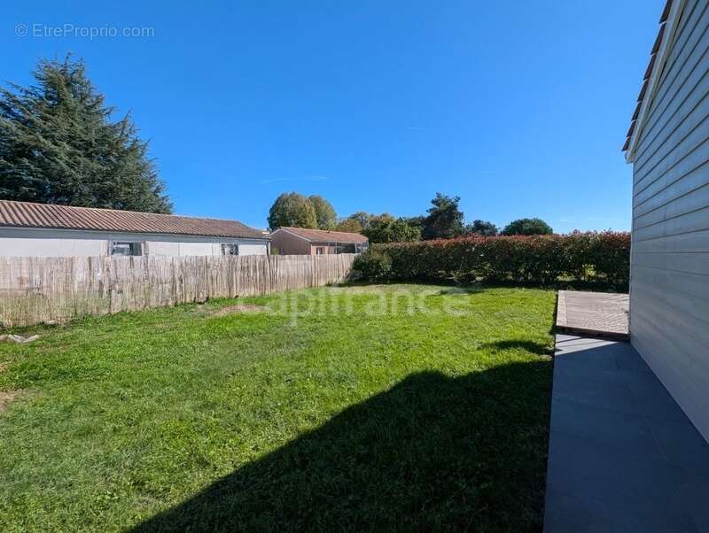 Maison à LUGON-ET-L&#039;ILE-DU-CARNAY