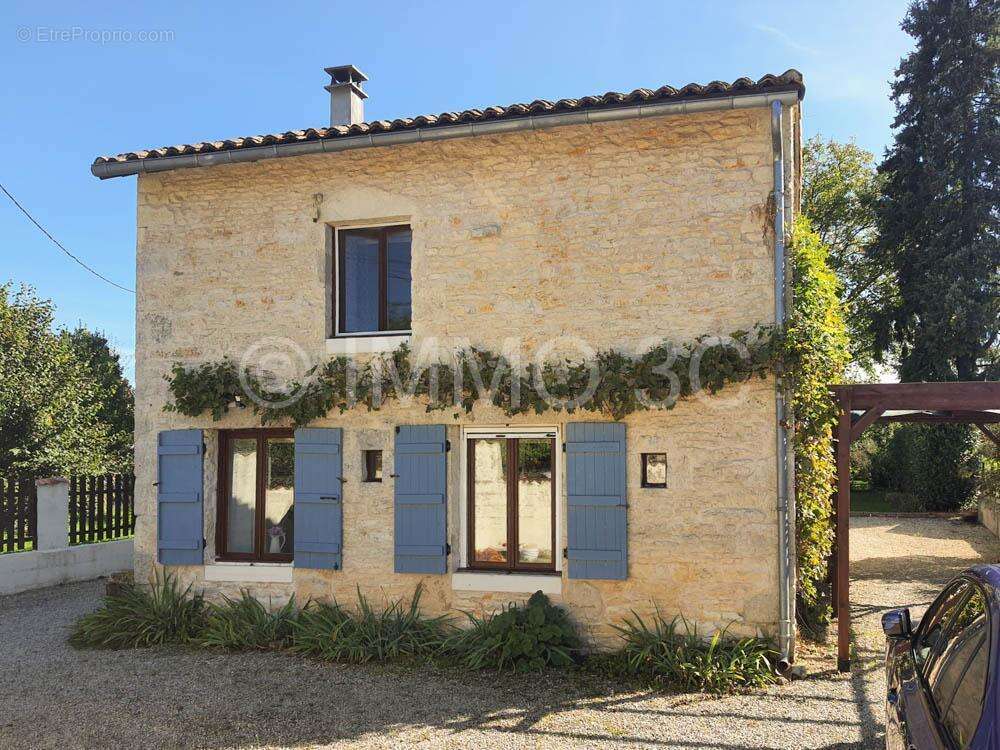 Maison à SAUZE-VAUSSAIS