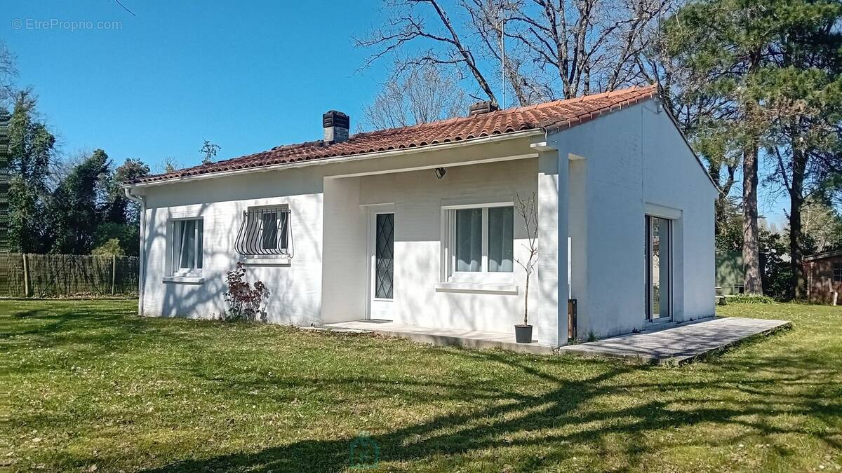 Maison à SAINT-PALAIS-SUR-MER