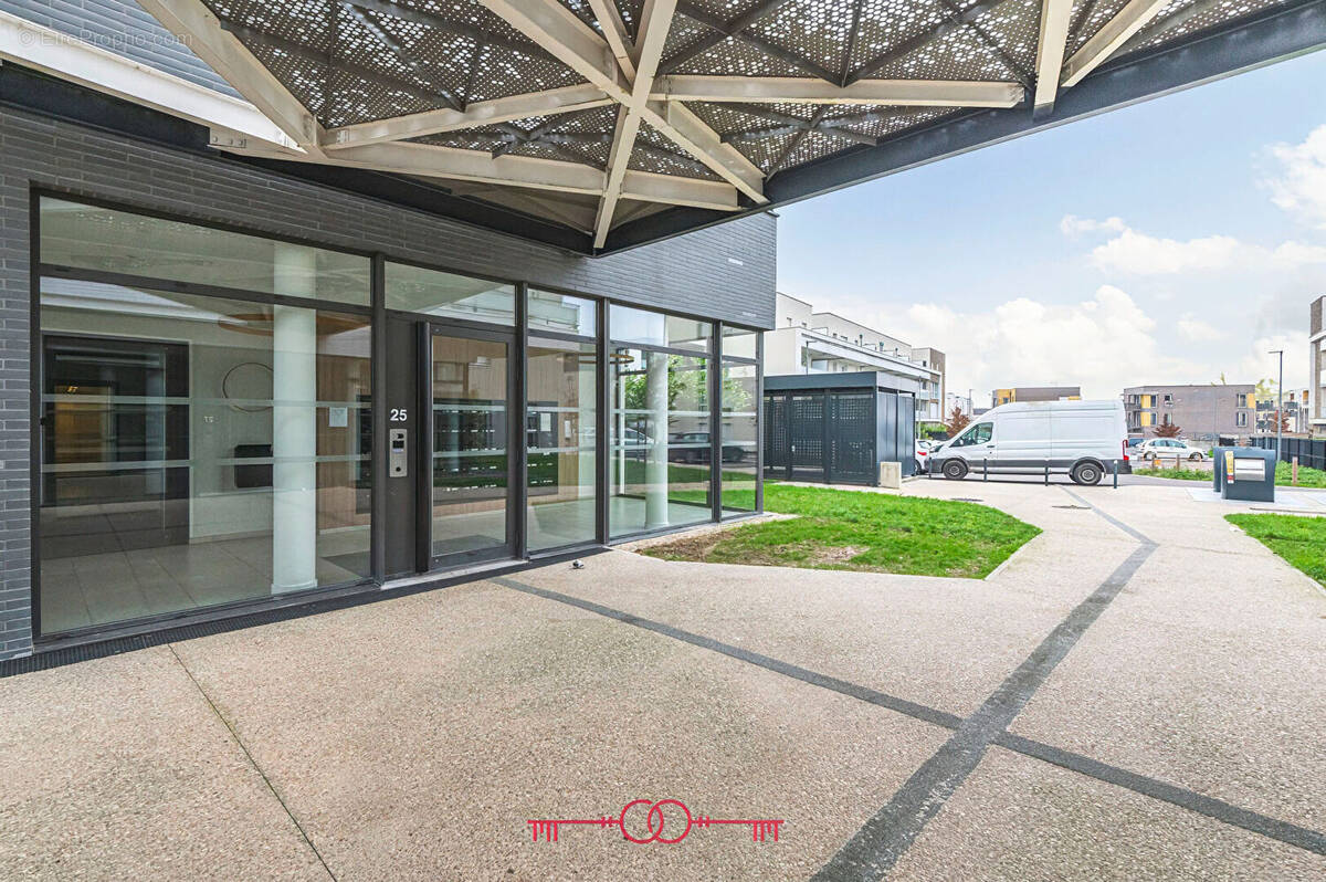 Appartement à BEZANNES