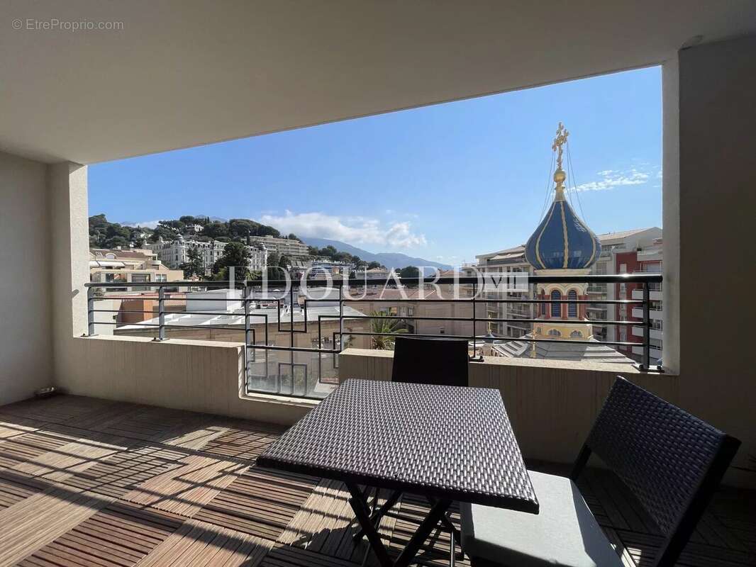 Appartement à MENTON