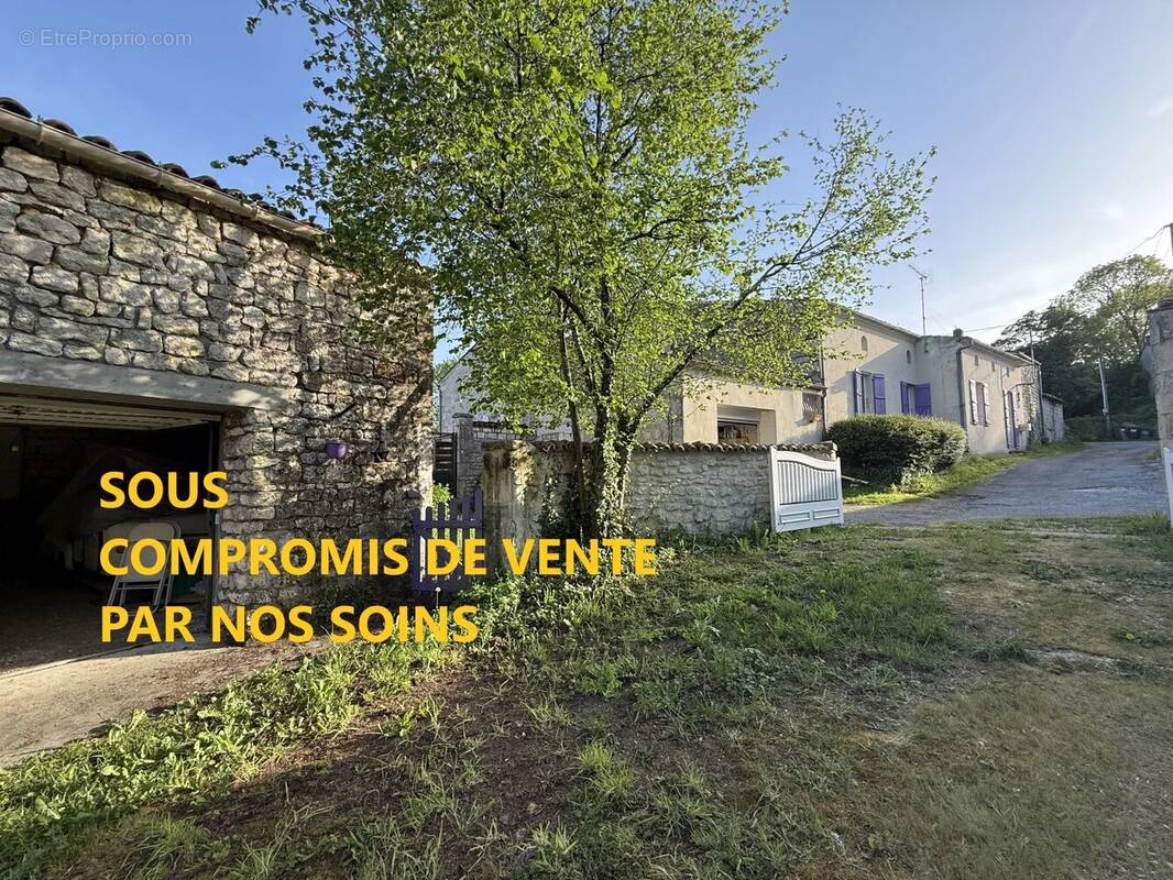 Maison à CRAZANNES