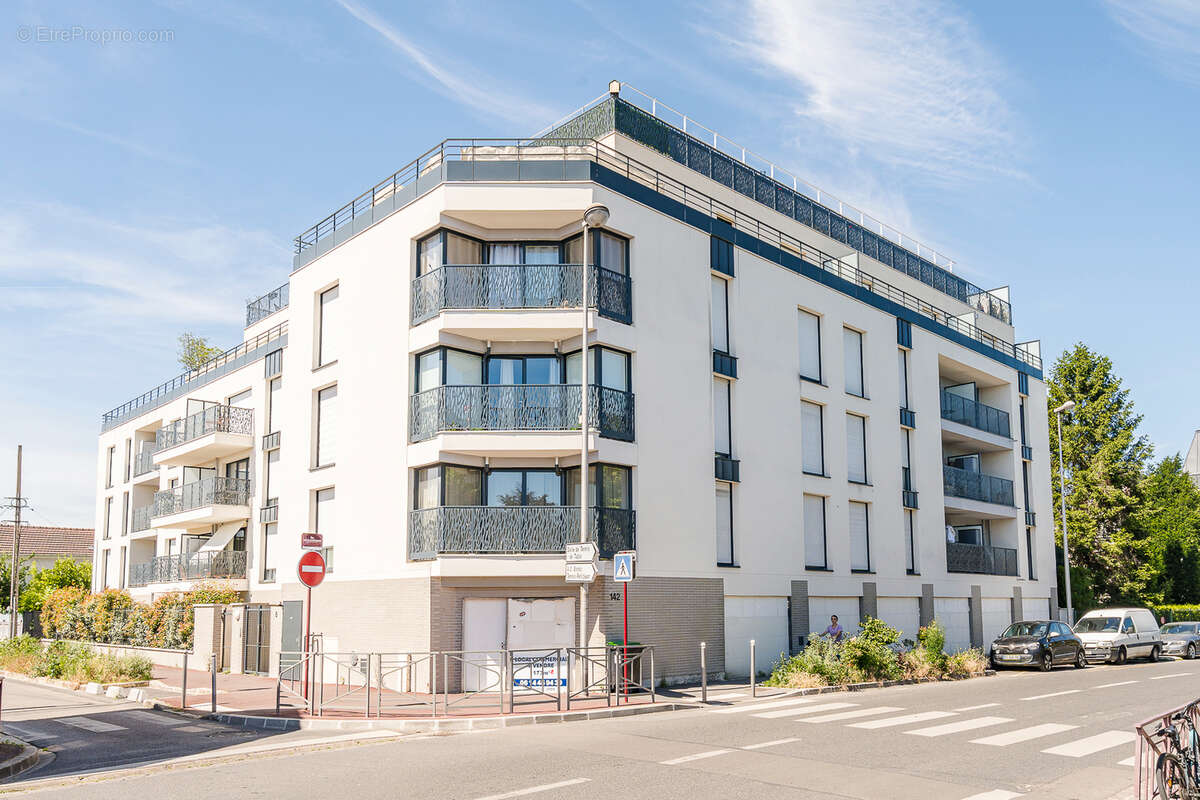 Appartement Bondy 3 pièce(s) 56.90 m2 - photo 12