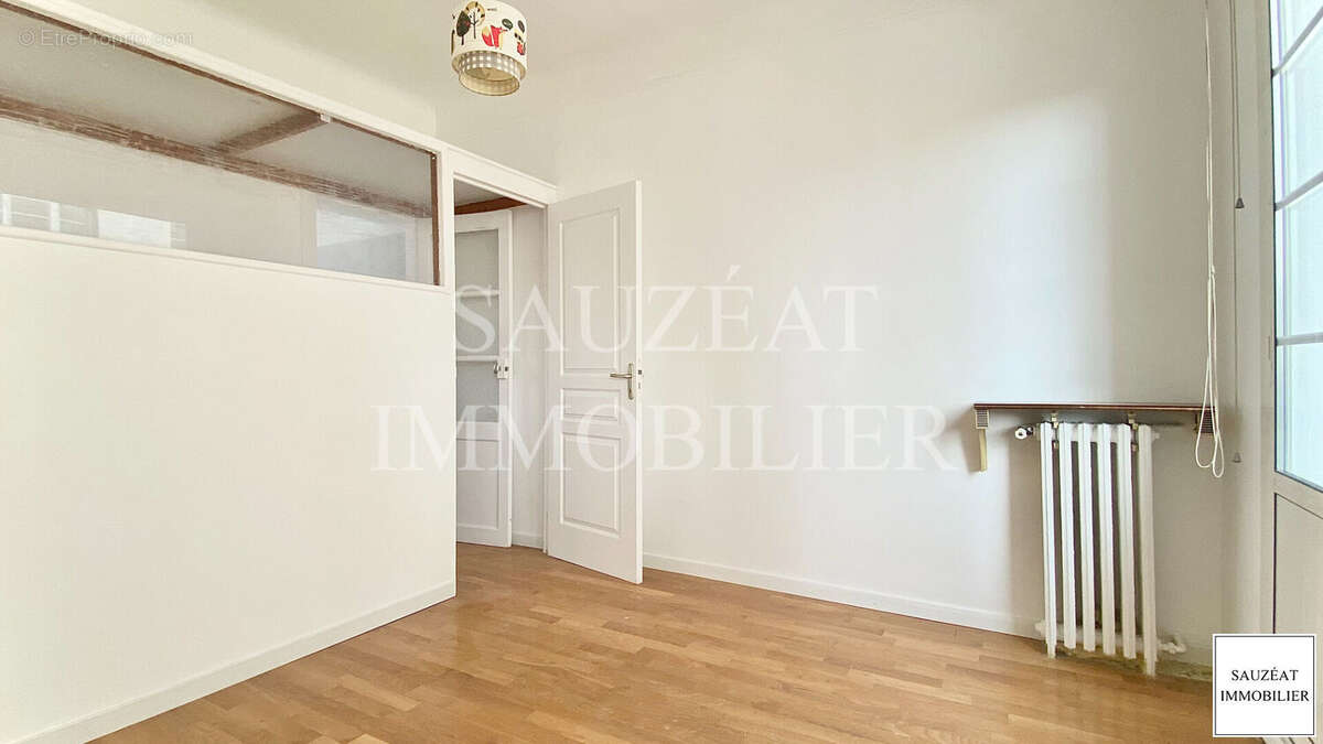 Appartement à MONTROUGE