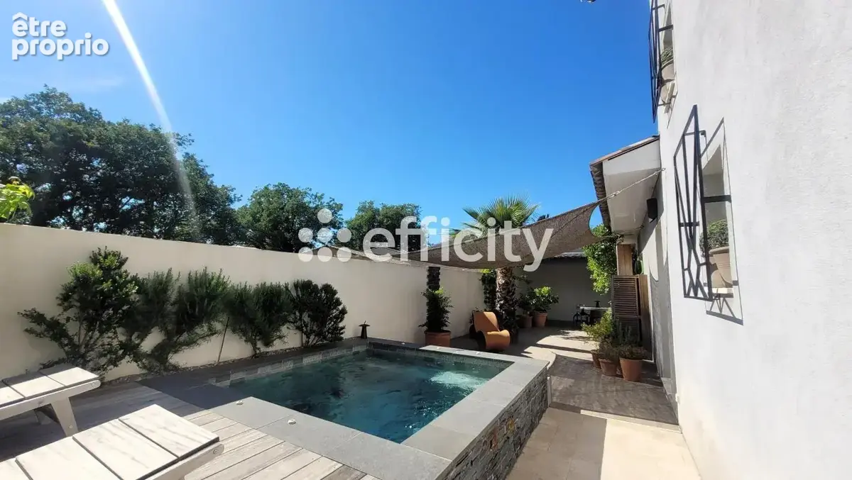Maison 5 pièces 342 m² à vendre à Rougiers (83170) - photo 2