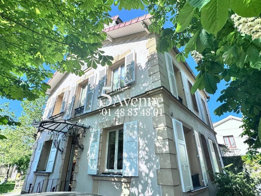 Maison à SAINT-MAUR-DES-FOSSES