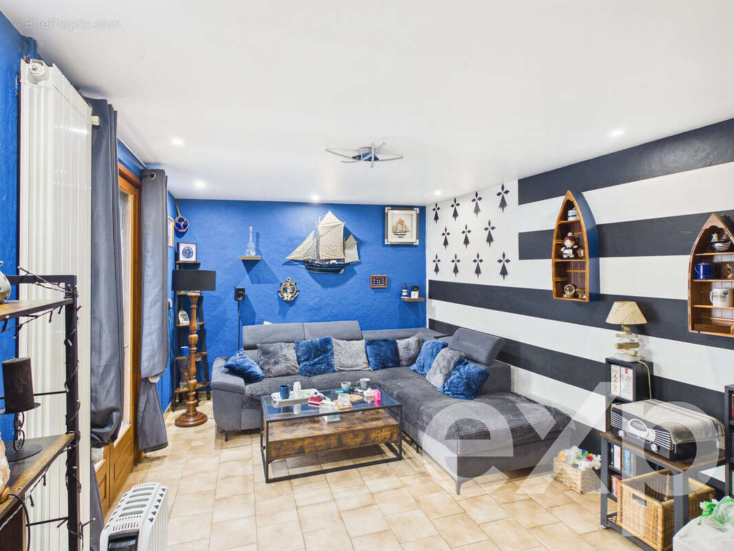 Maison à MUSSY-SUR-SEINE