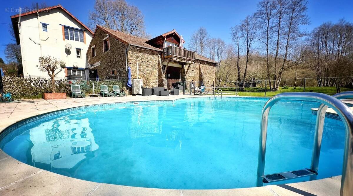 Maison à MOUTIER-MALCARD