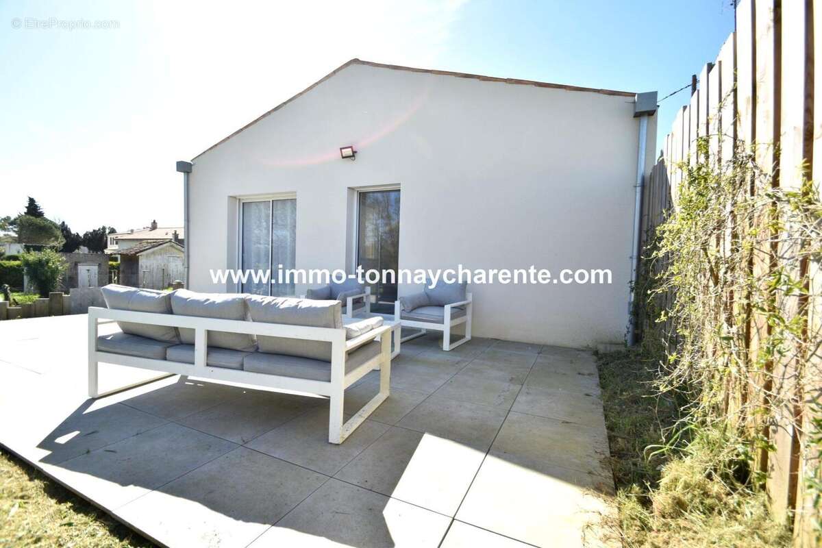 Maison à TONNAY-CHARENTE