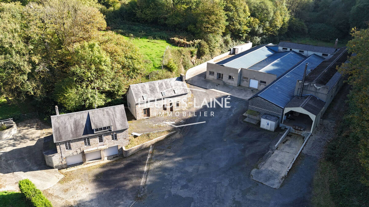 Commerce à SAINT-SENIER-SOUS-AVRANCHES