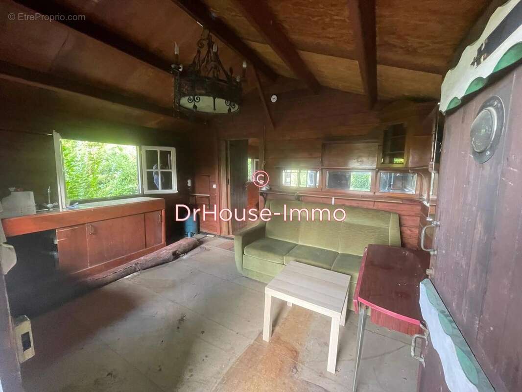 Autre à VAUX-SUR-SEINE