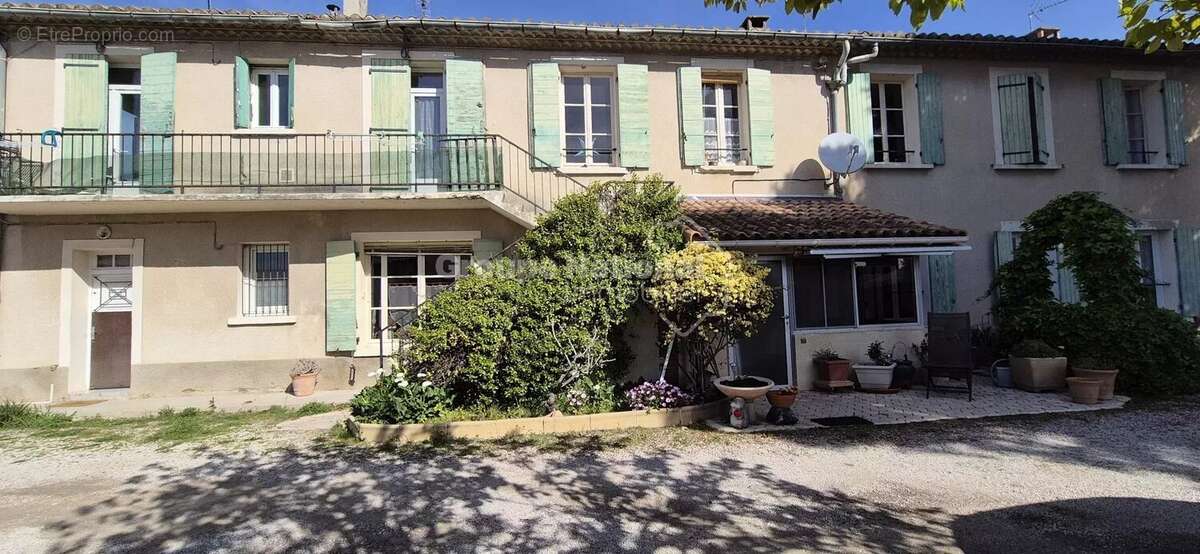 Petit collectif de 6 appartements - photo 2