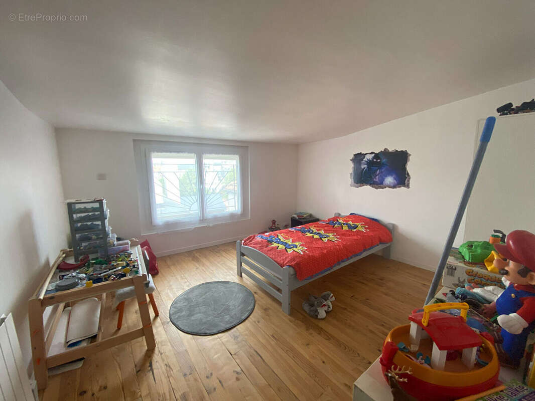 Appartement 185 m² à Pau  - photo 8