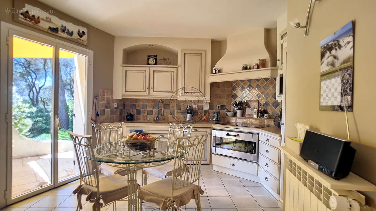 Maison à CHEVAL-BLANC