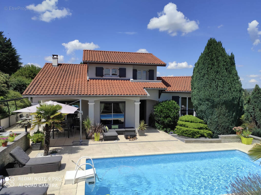 Maison à ALBIGNY-SUR-SAONE