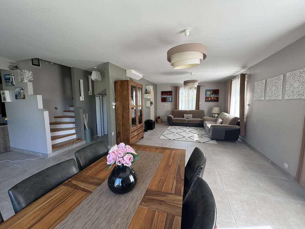 Maison à MIGNE-AUXANCES