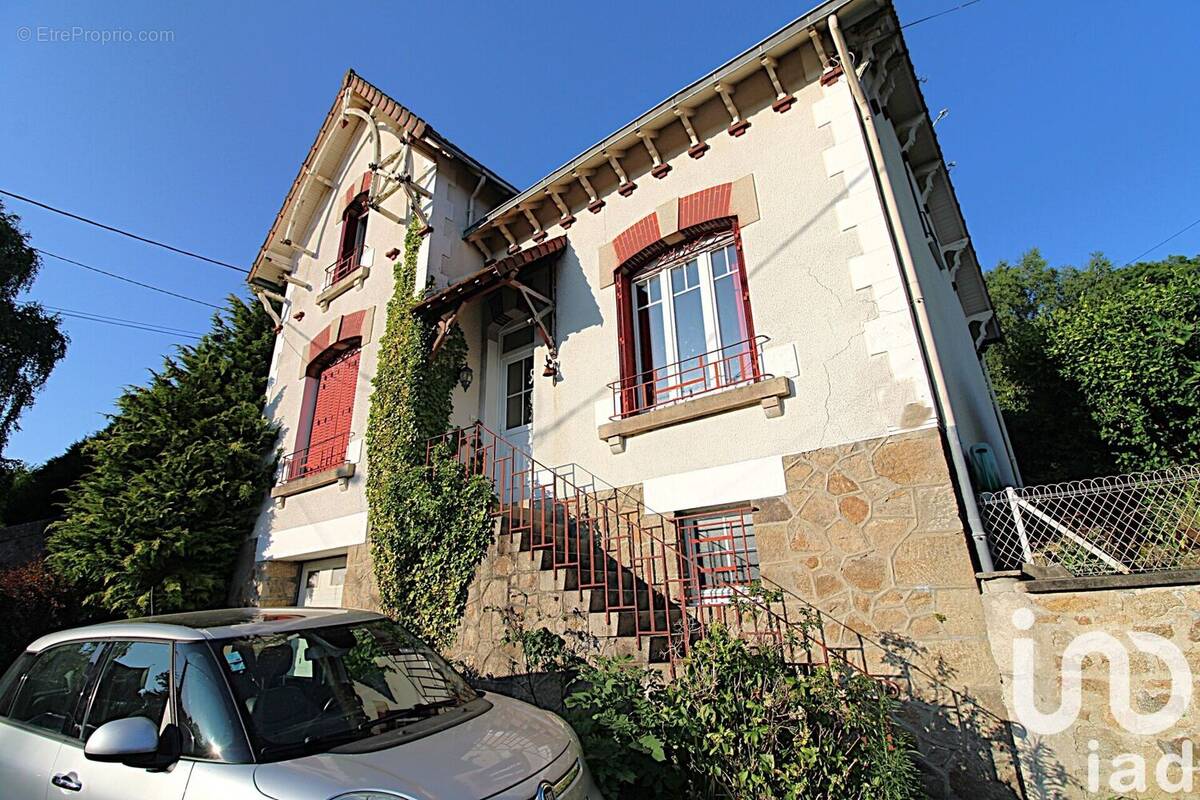 Photo 1 - Maison à BOURGANEUF