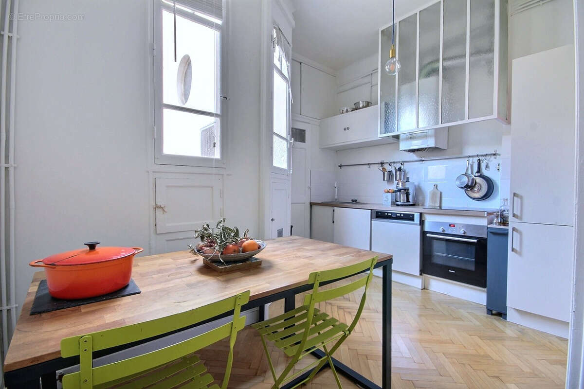 Appartement à MARSEILLE-8E