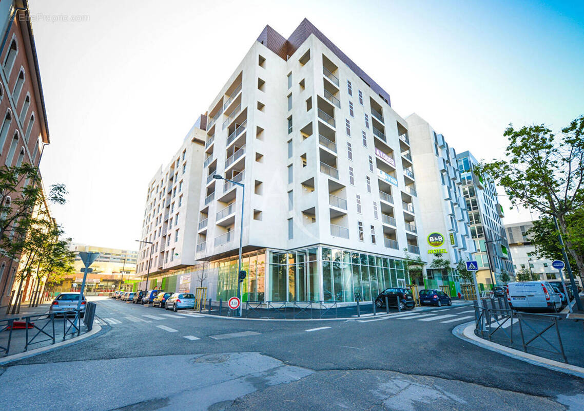 Appartement à MARSEILLE-3E