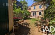 Photo 1 - Maison à LA VILLE-DU-BOIS