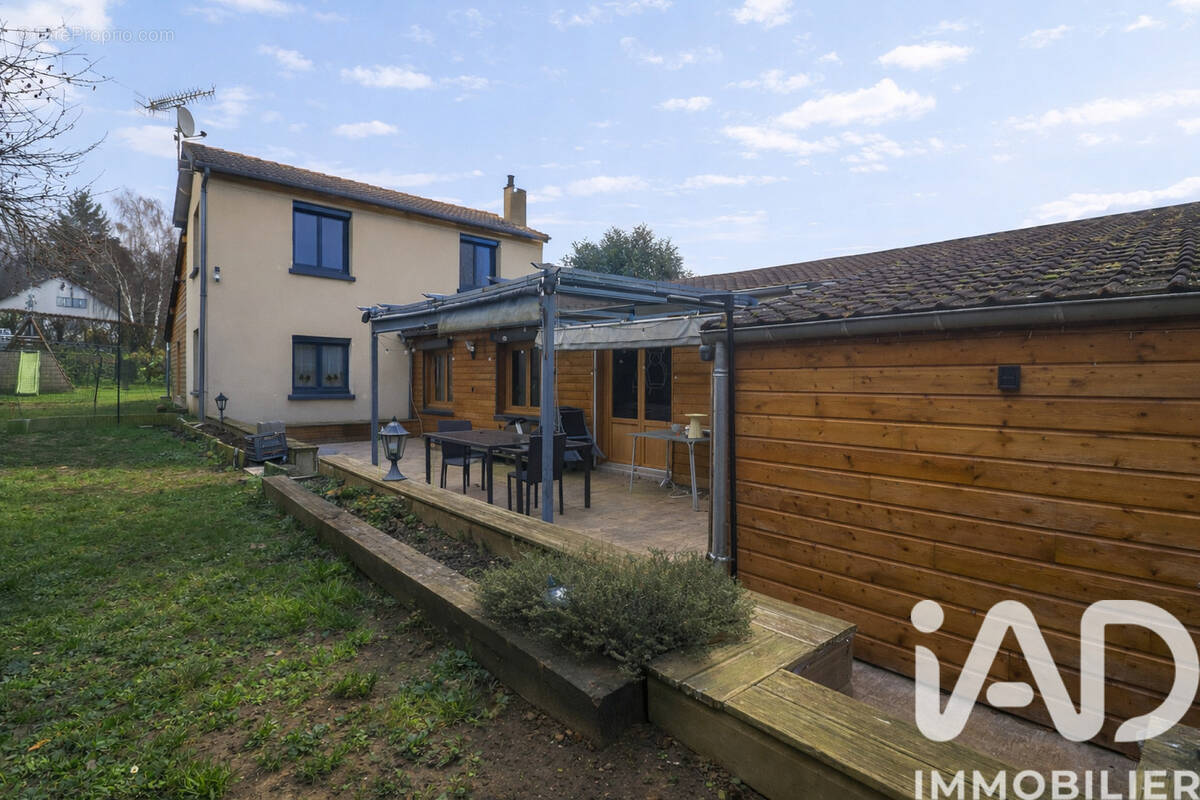 Photo 1 - Maison à CHERISY