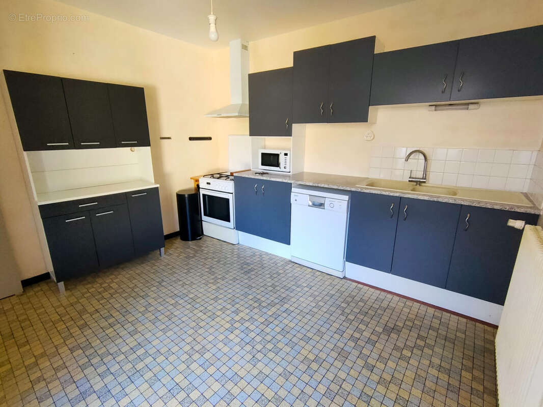 Maison à DENEE
