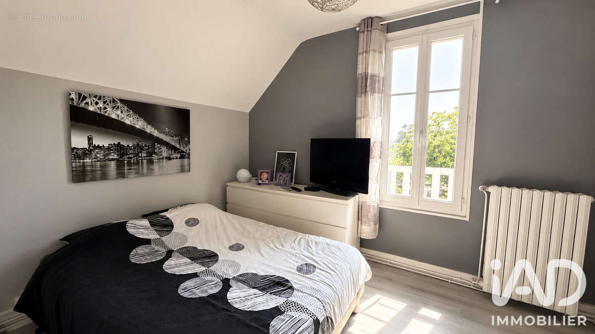 Maison 82 m² à Vierzon  - photo 5