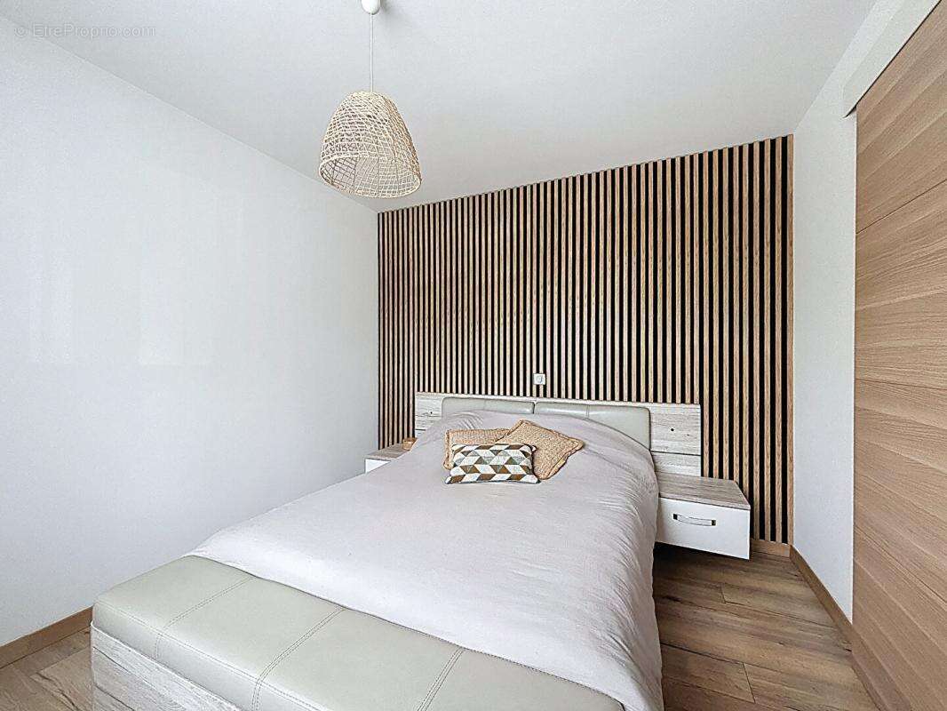 Maison à SAINT-LYPHARD