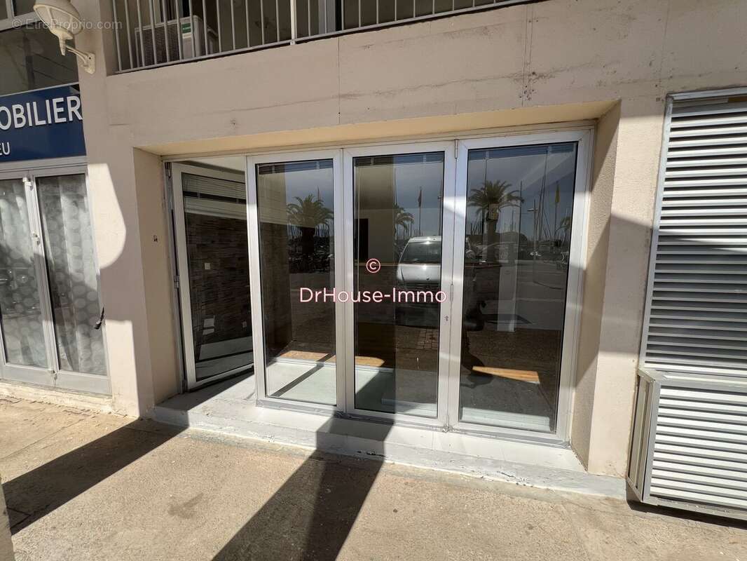 Commerce 91 m² à Le Grau-Du-Roi  - photo 13