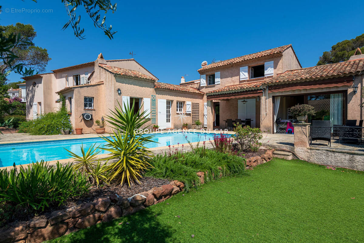 Maison à SAINT-RAPHAEL