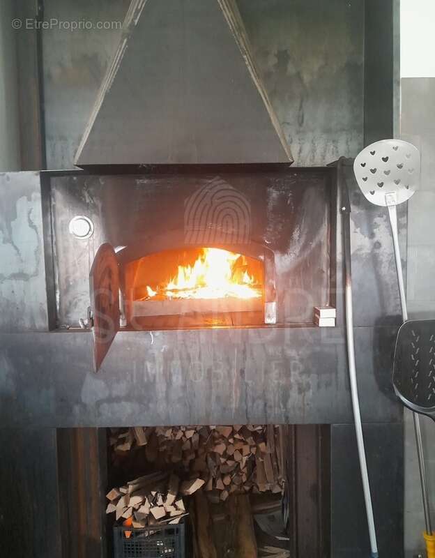 Commerce à BEAUREPAIRE