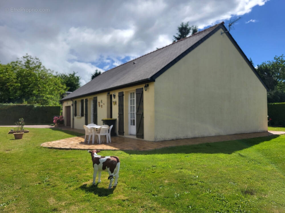 Maison à LA SAUSSAYE