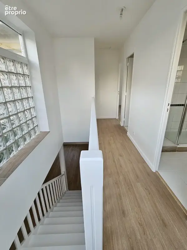 Maison jumelée entièrement rénovée ! - photo 8