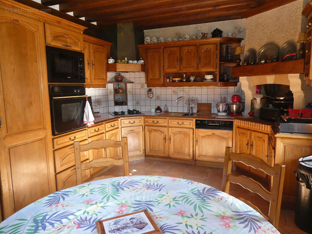 Maison à PONT-L'EVEQUE